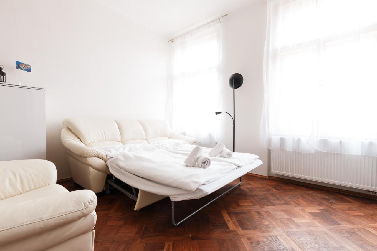 Prague Days - Stylish New Town Apartments Ngoại thất bức ảnh