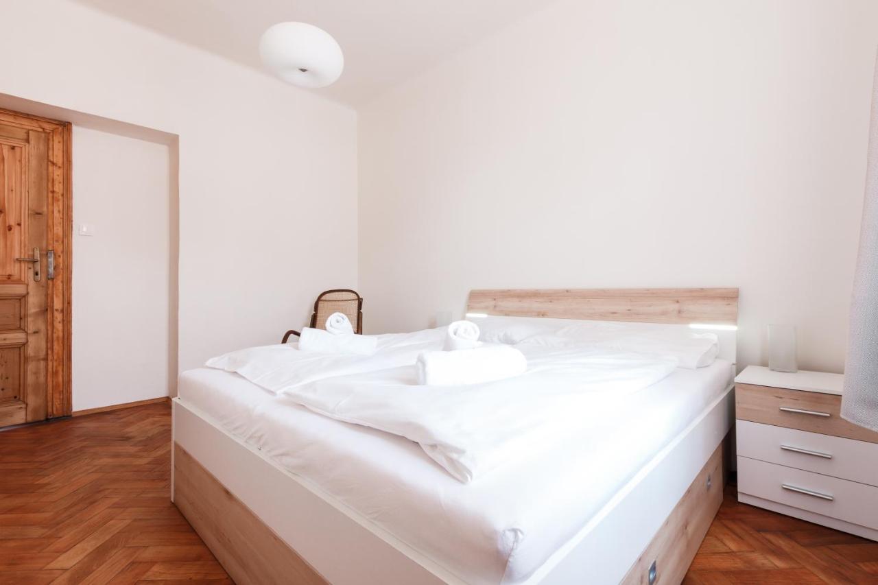 Prague Days - Stylish New Town Apartments Ngoại thất bức ảnh