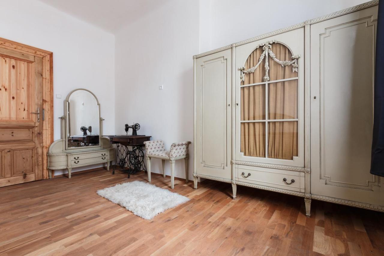 Prague Days - Stylish New Town Apartments Ngoại thất bức ảnh