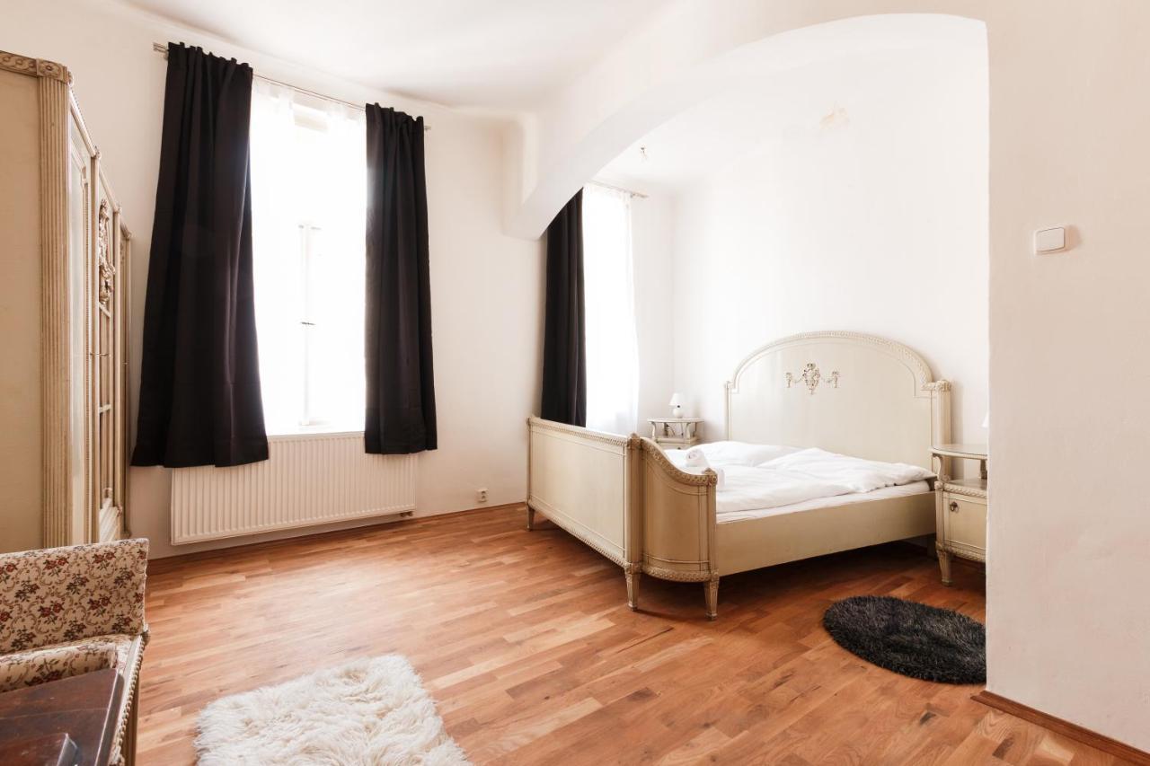 Prague Days - Stylish New Town Apartments Ngoại thất bức ảnh